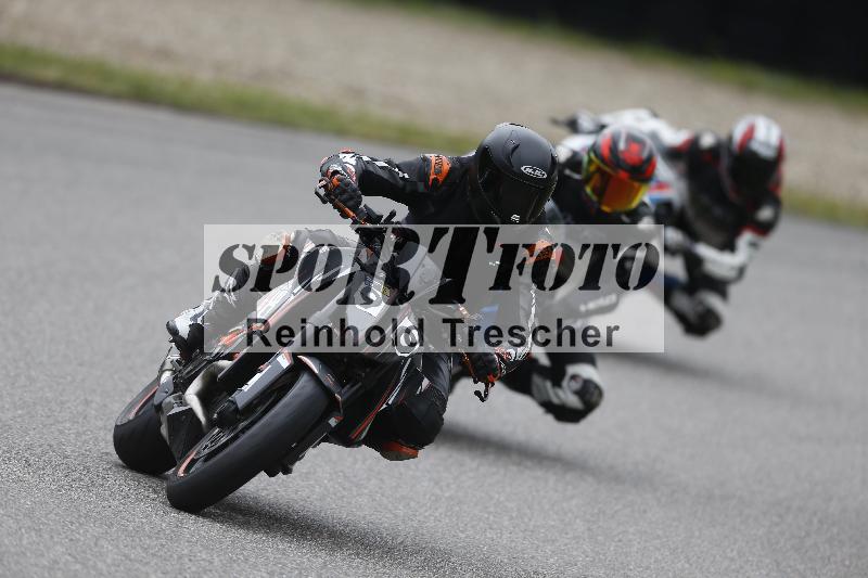 Archiv-2025/06 18.04.2025 Speer Racing ADR/Gruppe gelb/90